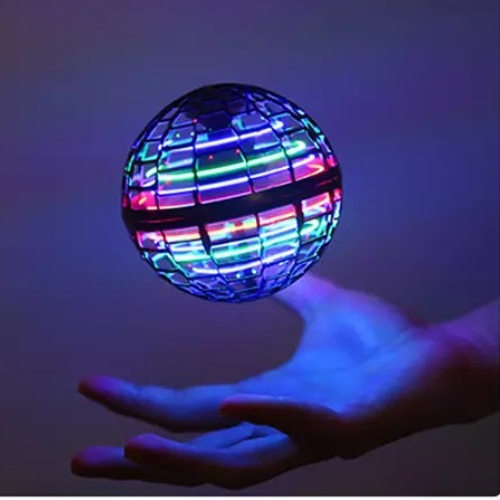 Flying boomerang ball